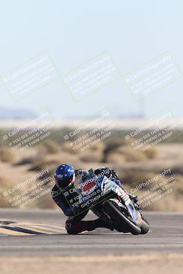 media/Jan-16-2026-CVMA Friday Practice (Fri) [[6f2bf47531]]/4-Racer 3-NRS/Session 5 Turn 4/